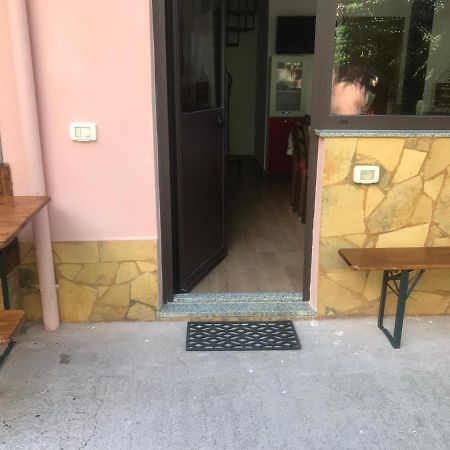 La Casetta nel Bosco per Turisti Castelbuono  Esterno foto